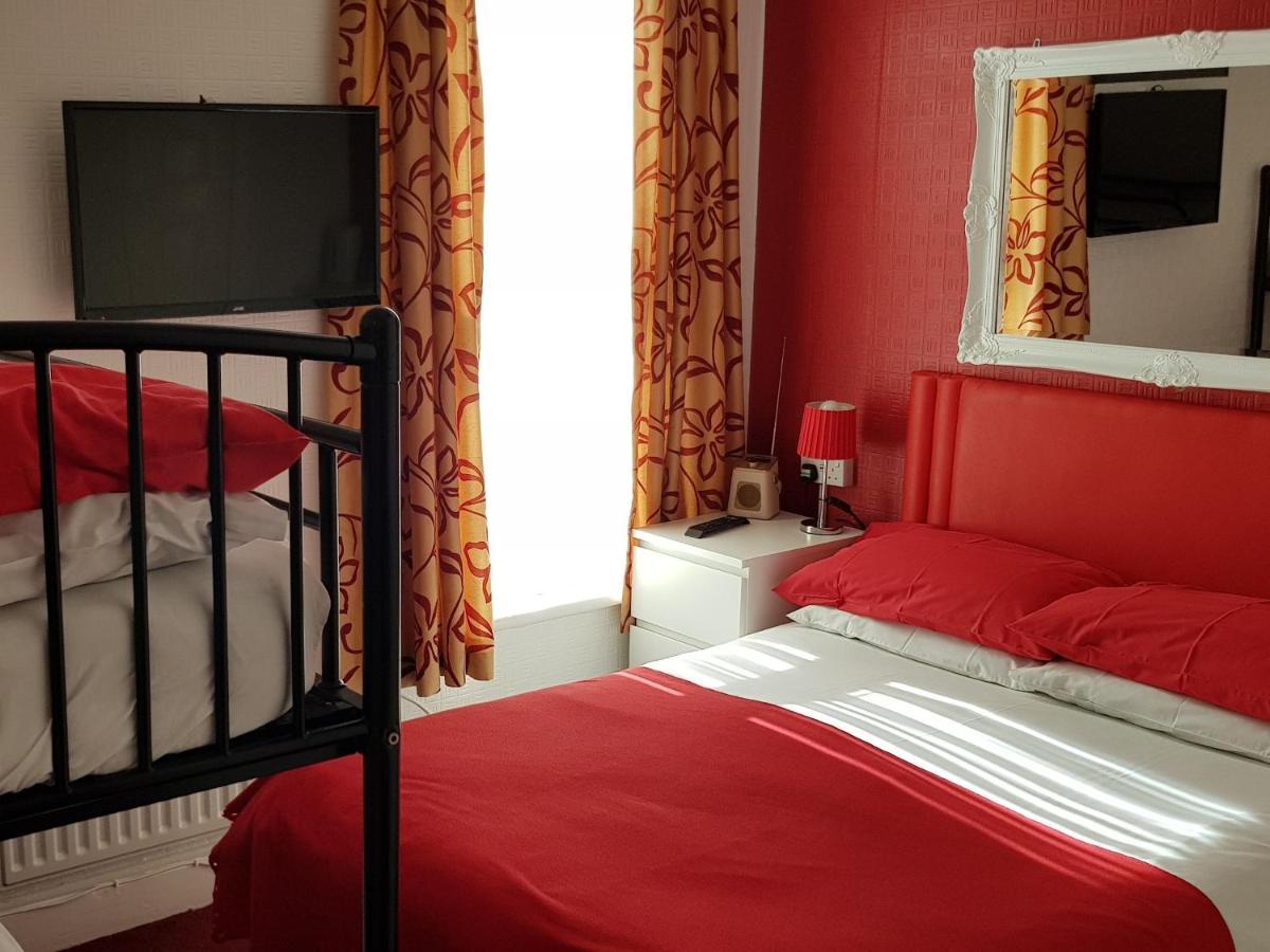 Oakleigh House Hotel Blackpool Buitenkant foto