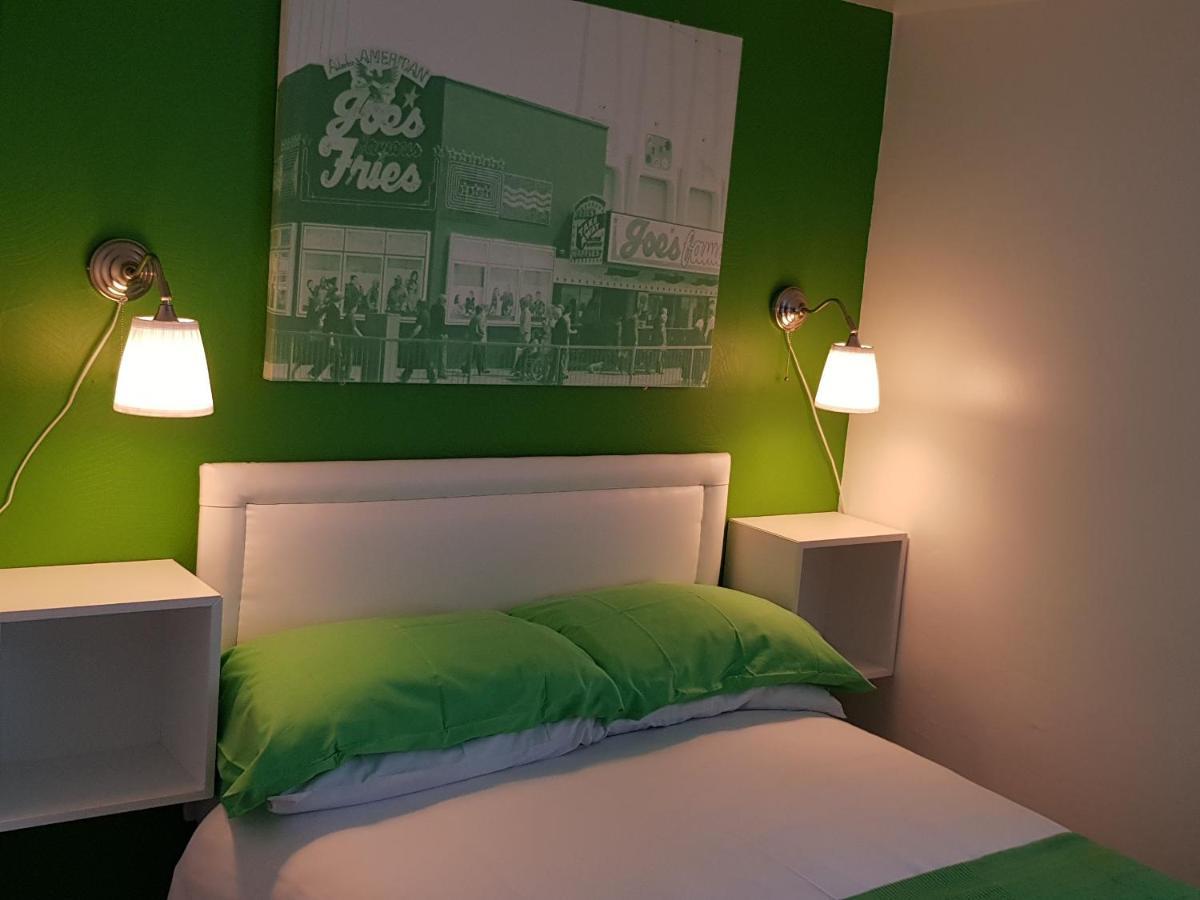 Oakleigh House Hotel Blackpool Buitenkant foto